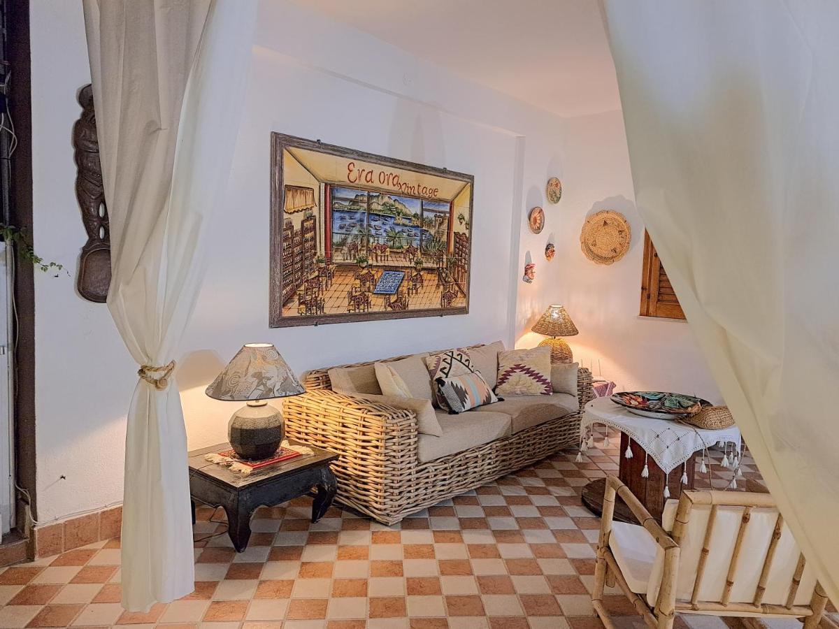 Casa Perciata - Locazione Turistica Apartment Mondello Bagian luar foto