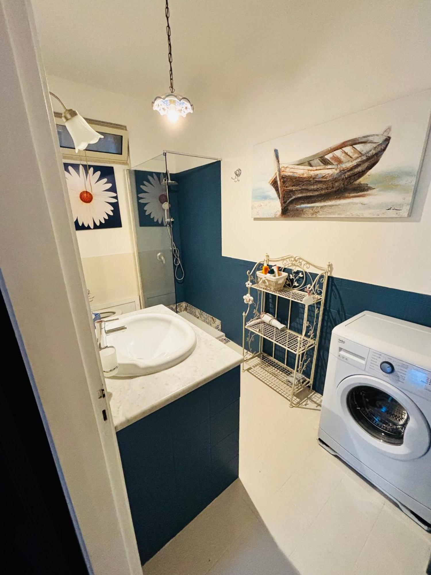 Casa Perciata - Locazione Turistica Apartment Mondello Bagian luar foto