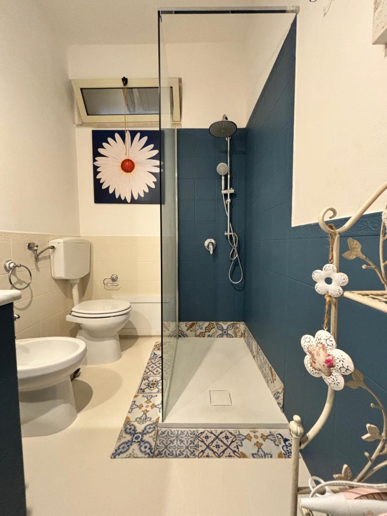 Casa Perciata - Locazione Turistica Apartment Mondello Bagian luar foto